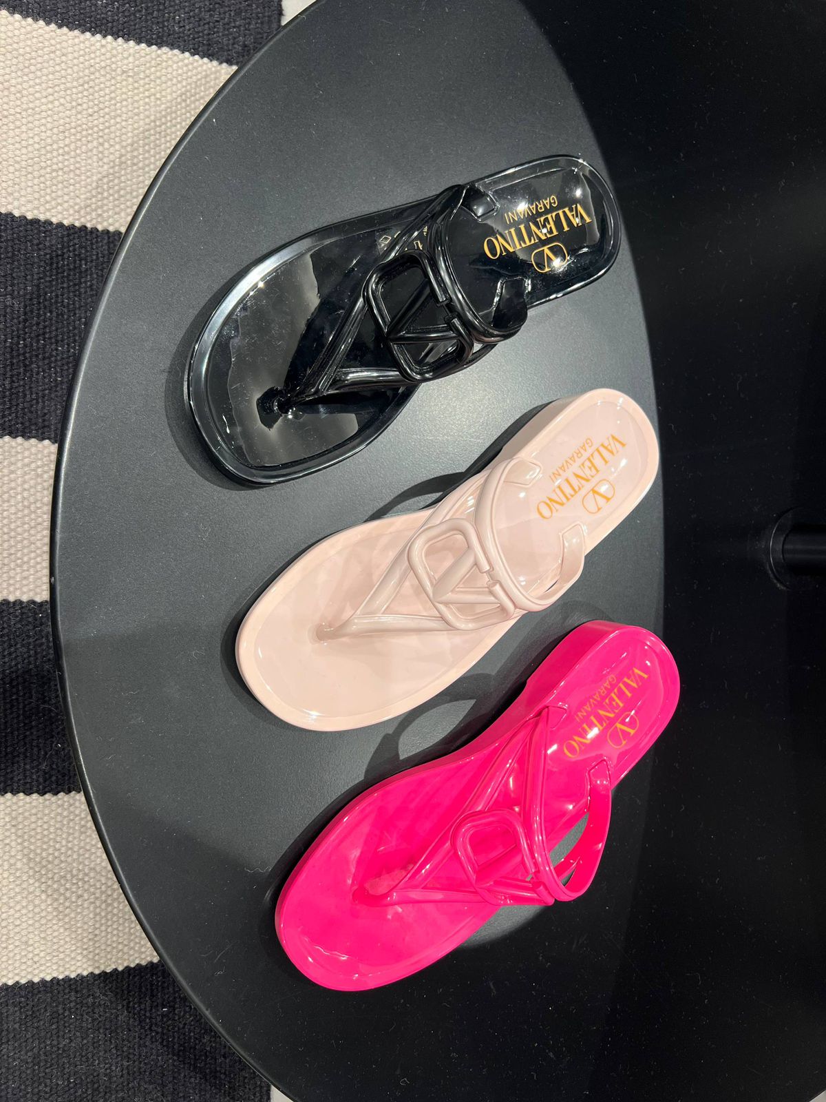 Valentino Garavani VLogo Signature Rubber Thong Sandal