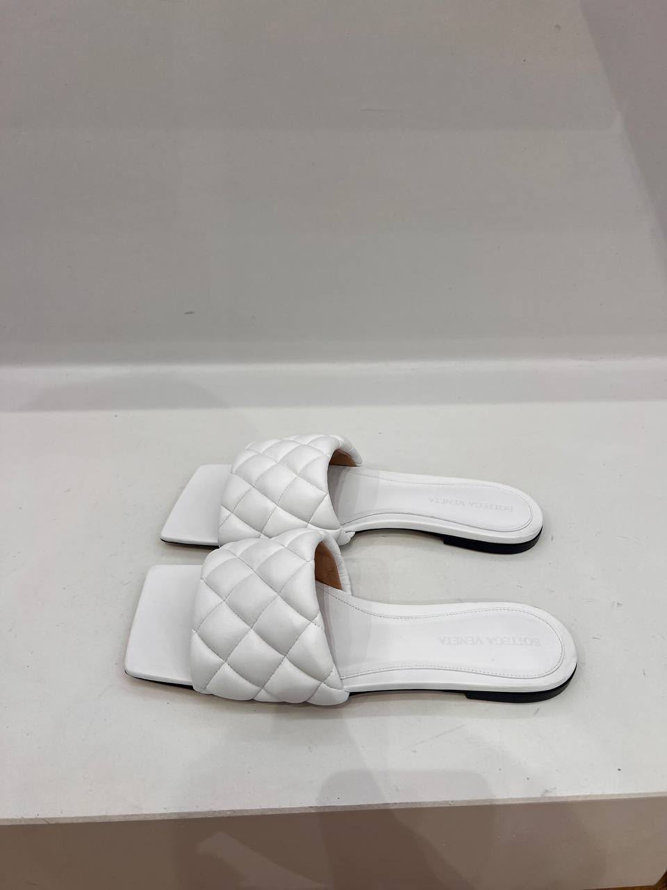 Lido Flat Sandals
