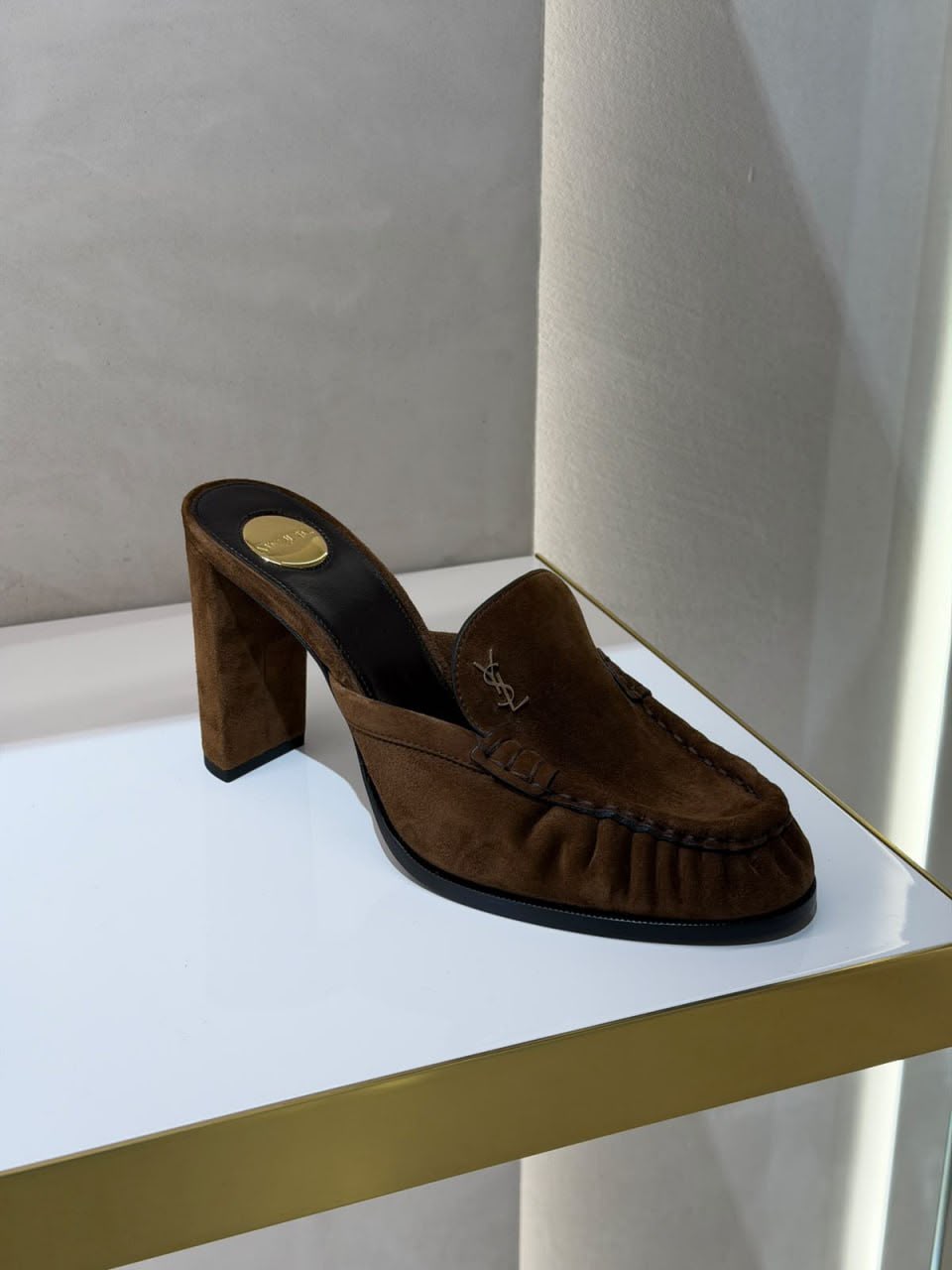 Le Loafer Mule in Suede
