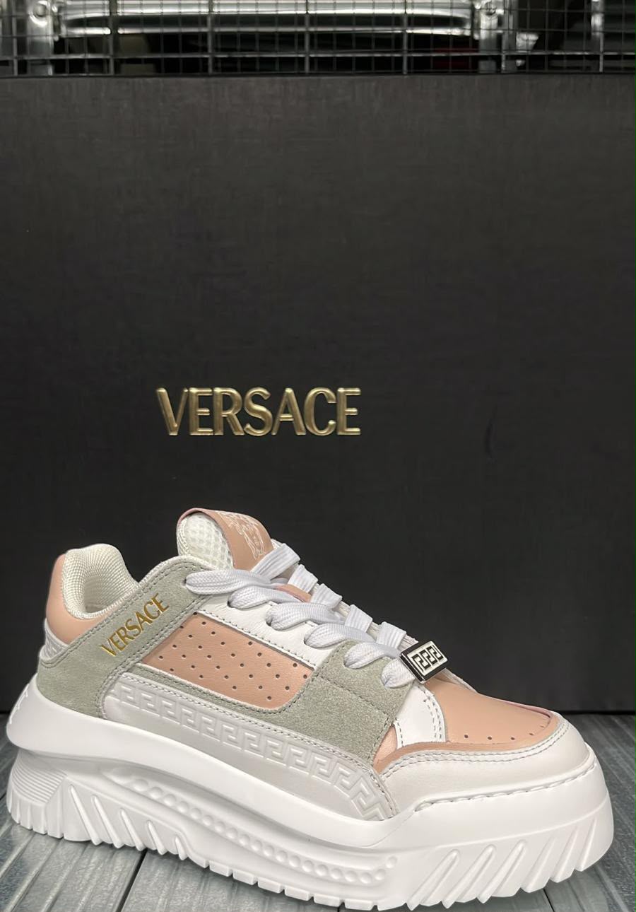 Trigreca Sneakers