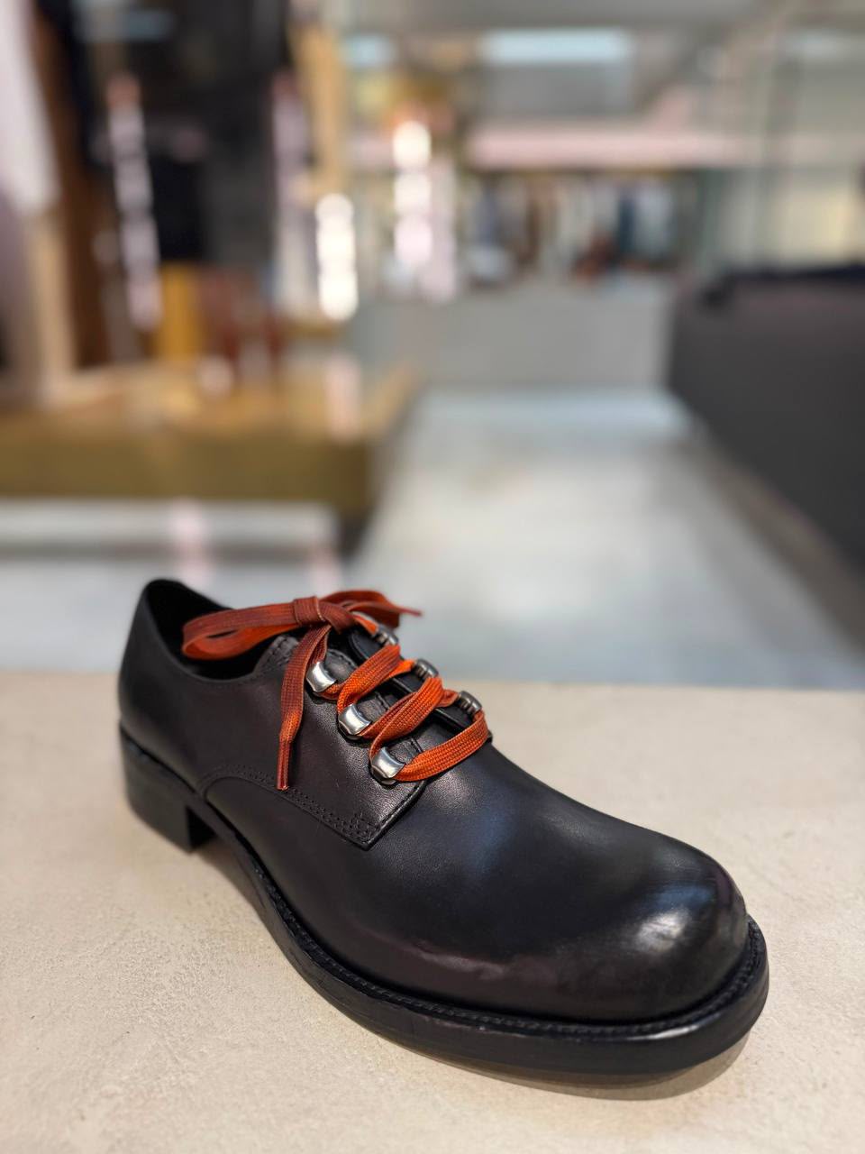 Derby Shoe with Contrast Laces
