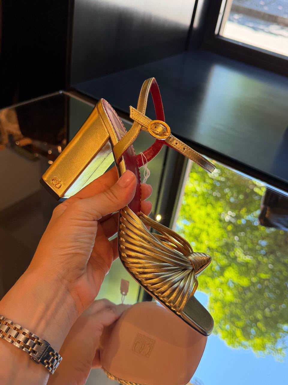 Garavani Metallic Leather Sandals