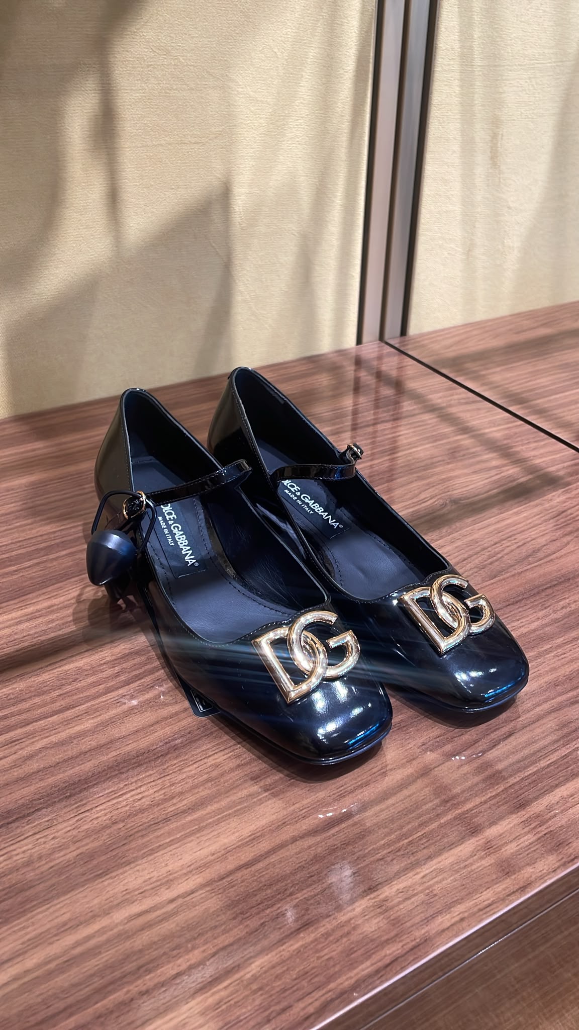 DG Logo Patent Leather Mary Jane Pumps