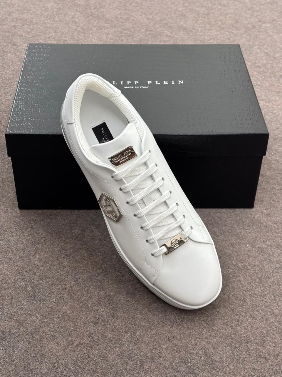Original Low-Top Sneakers