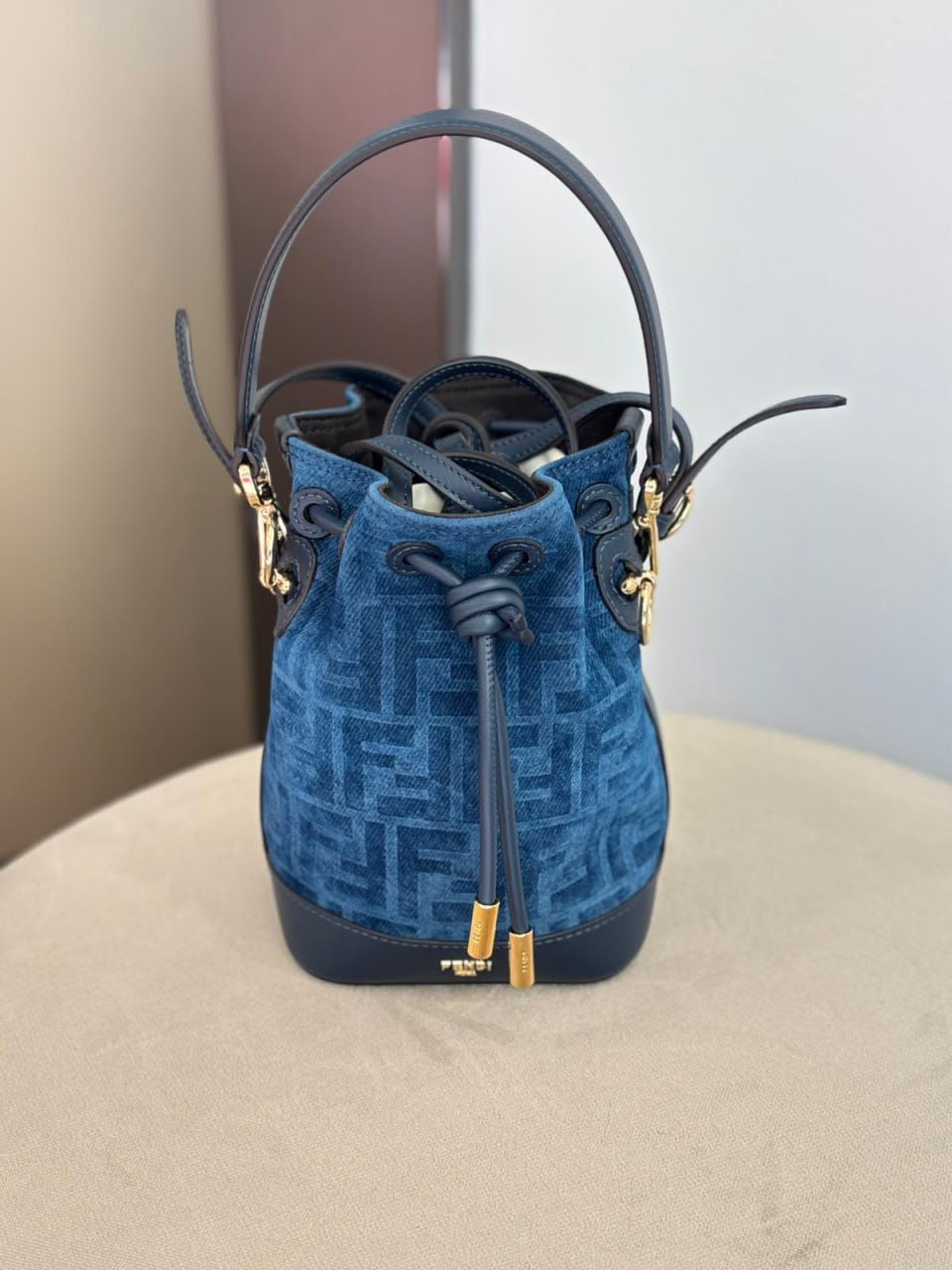 Mon Tresor Bucket Bag