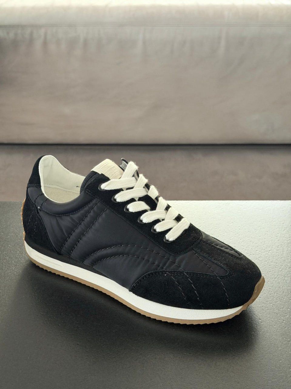 Runner Sneakers