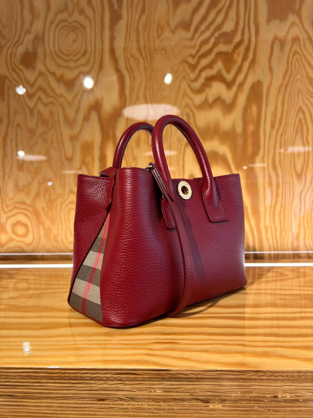 Small Leather and House Check Tote Bag