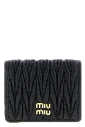 Small tassel wallet