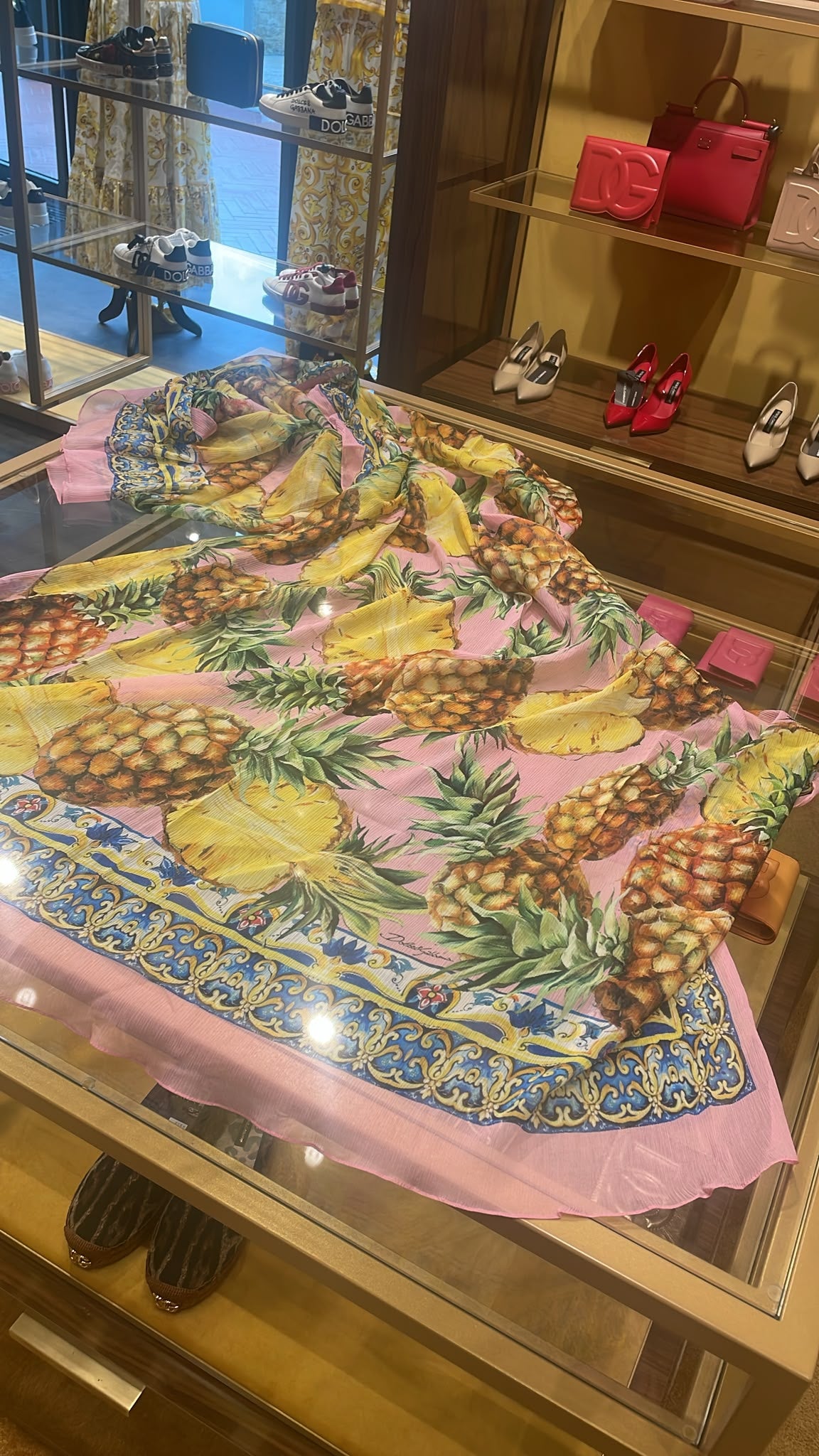 Pineapple-print chiffon scarf