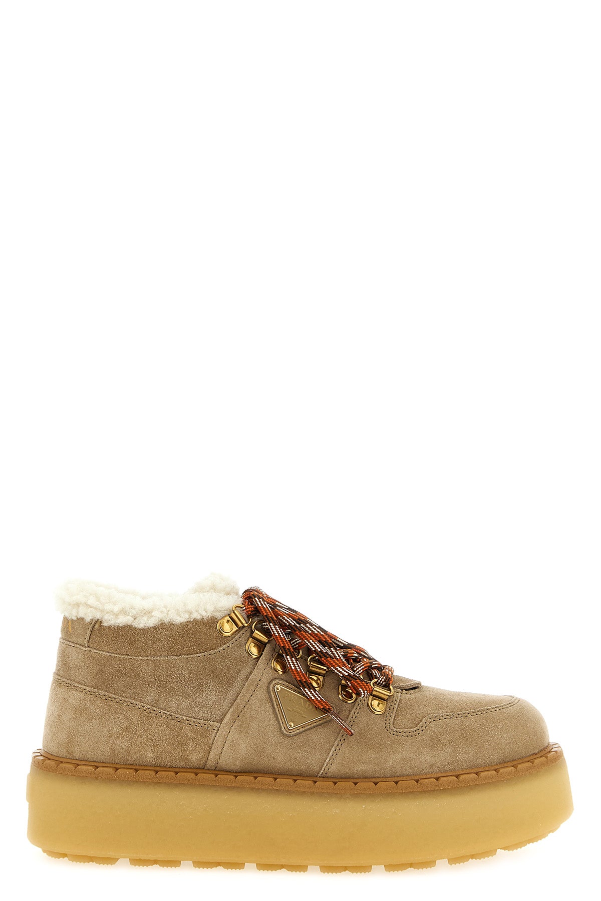 Lace-up ankle boots with shearling
