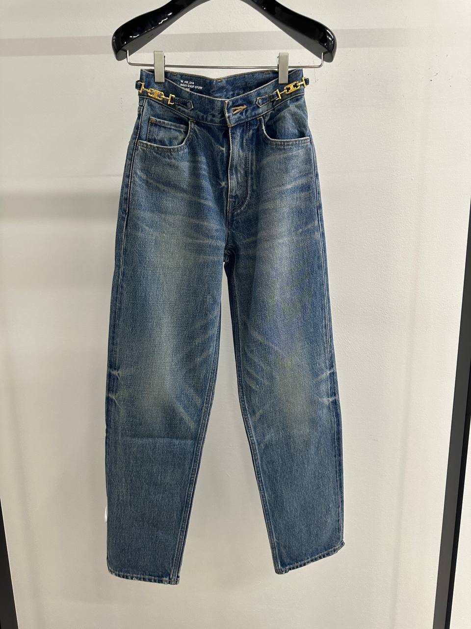 Triomphe Chain High-Waisted Jeans in Denim