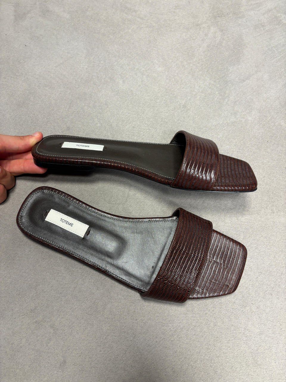 The Flat Sandal
