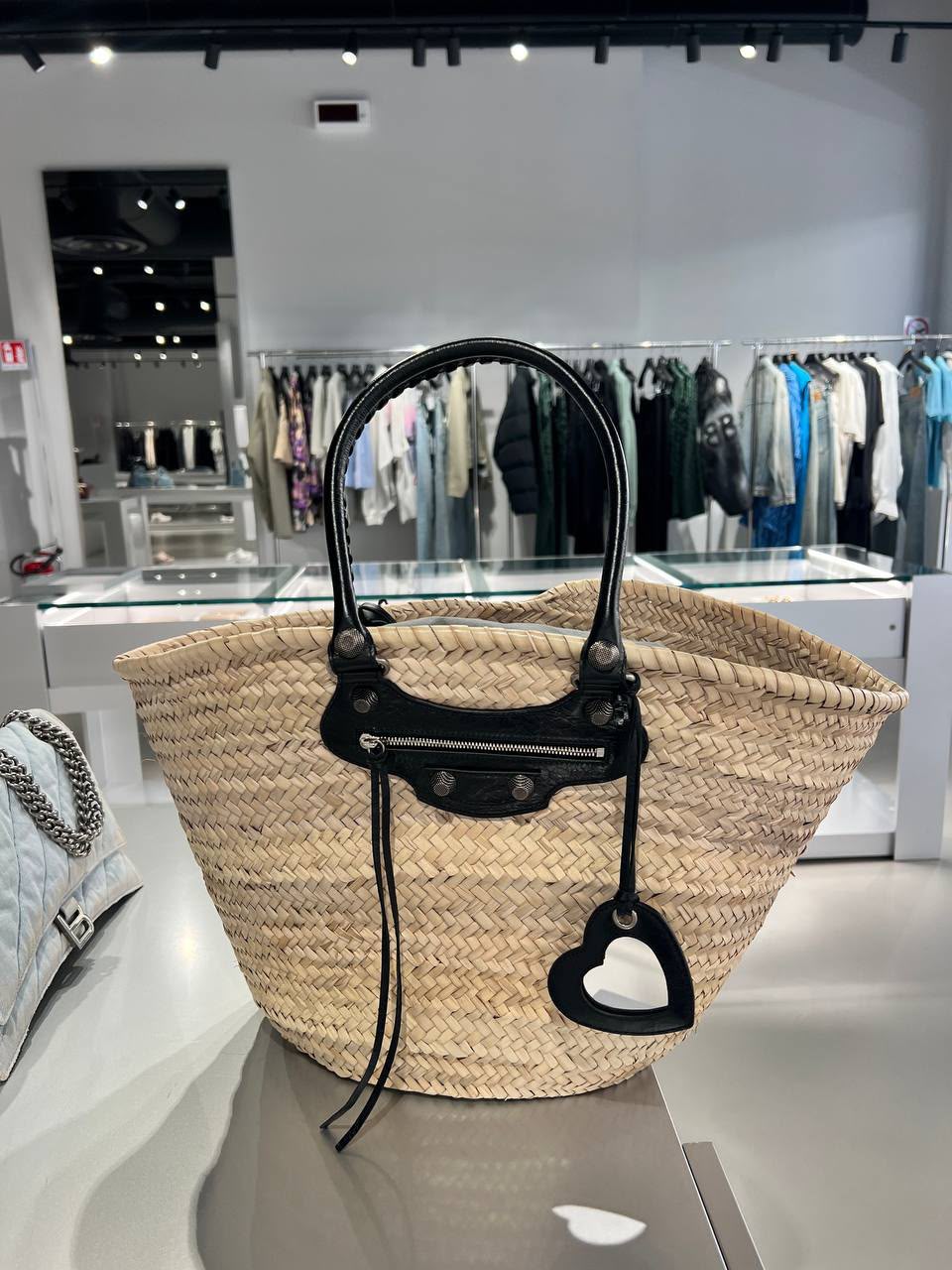 Bistro Basket Bag