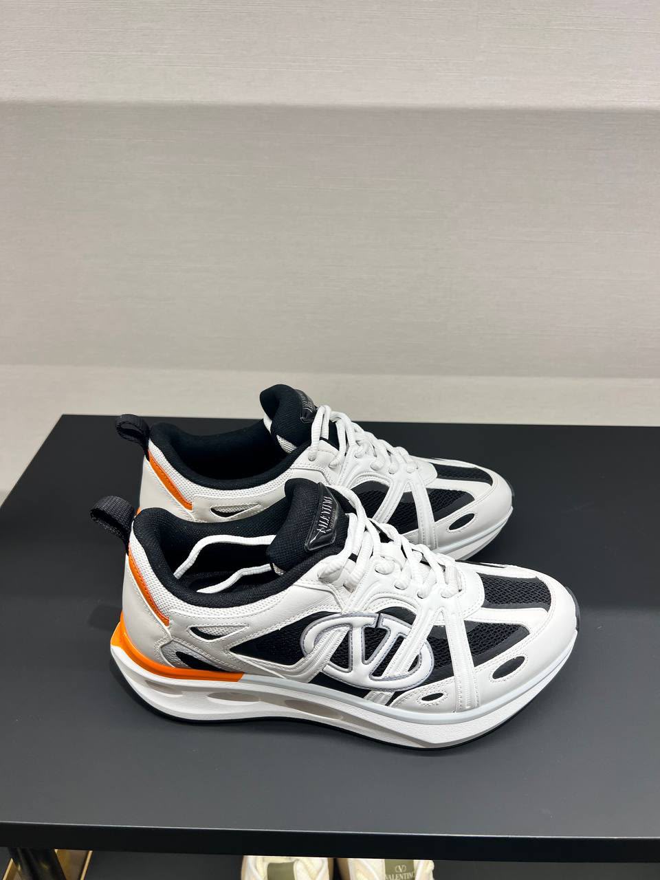 Garavani Urban Knight Sneakers