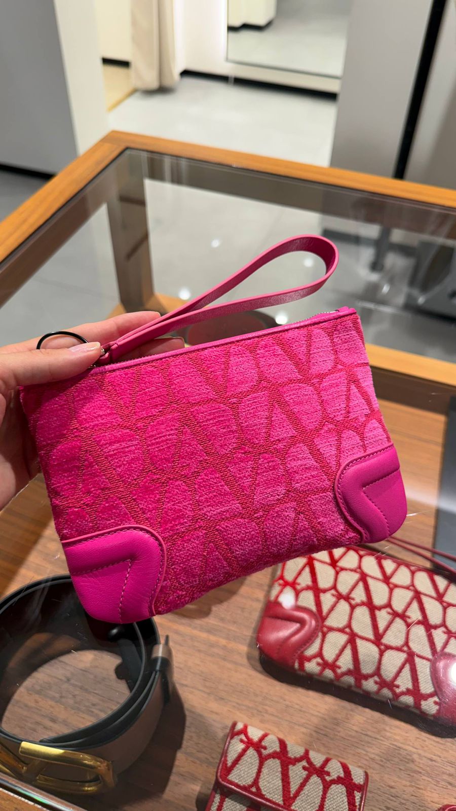 Garavani Toile Iconographe Pouch