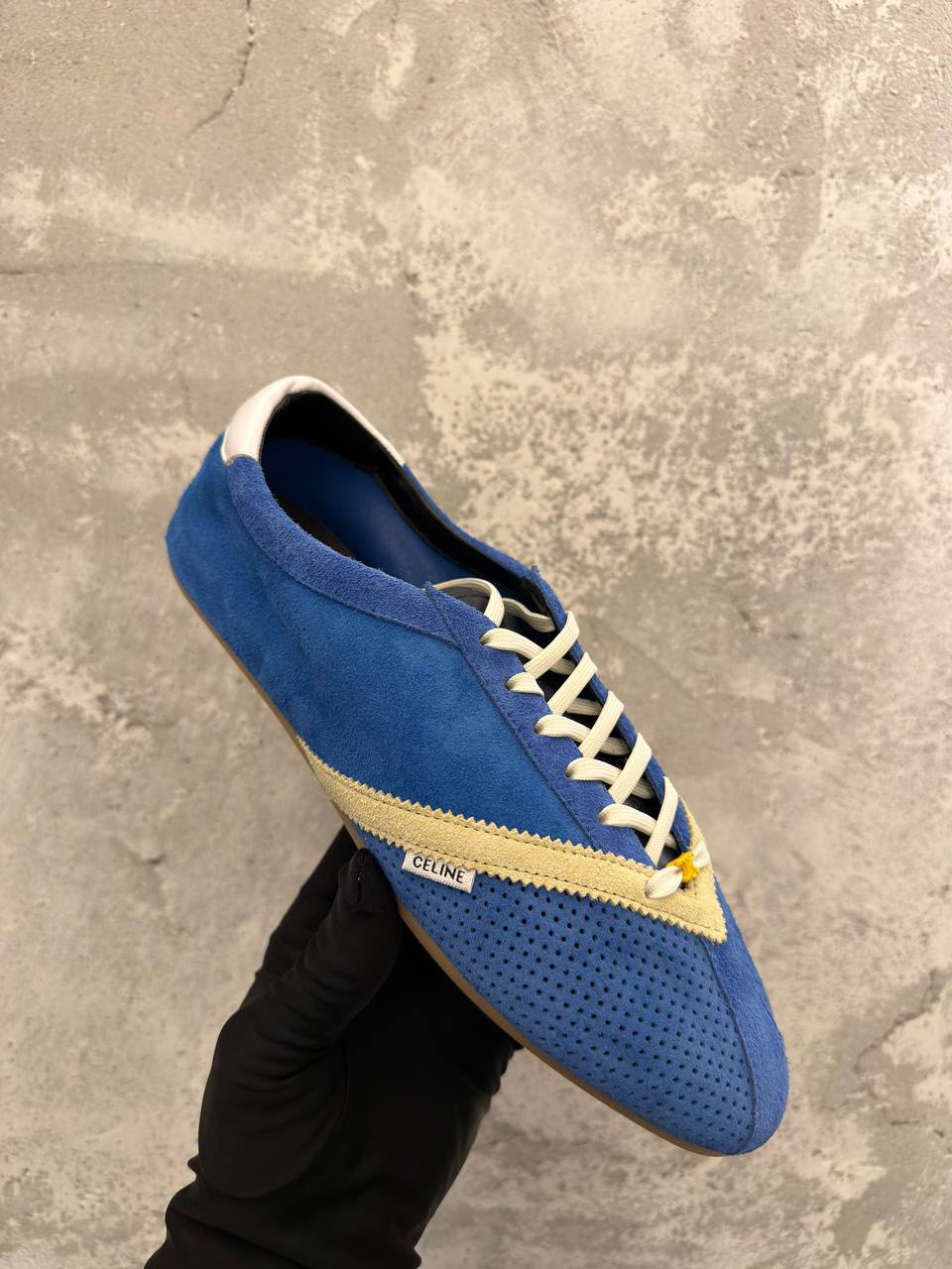 Lace-Up Low Top Sneakers in Suede and Perforated Leather