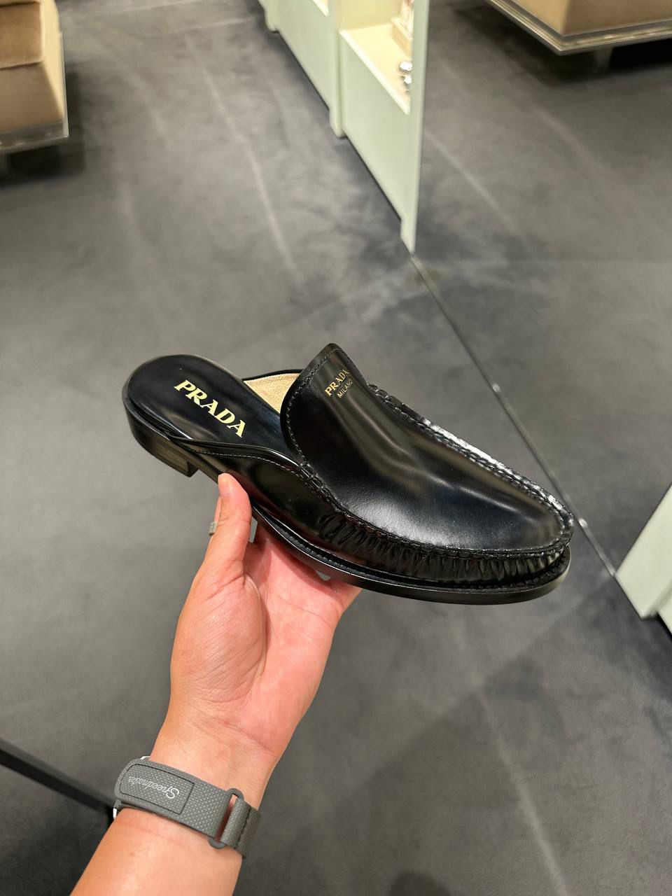 Brushed Leather Mules