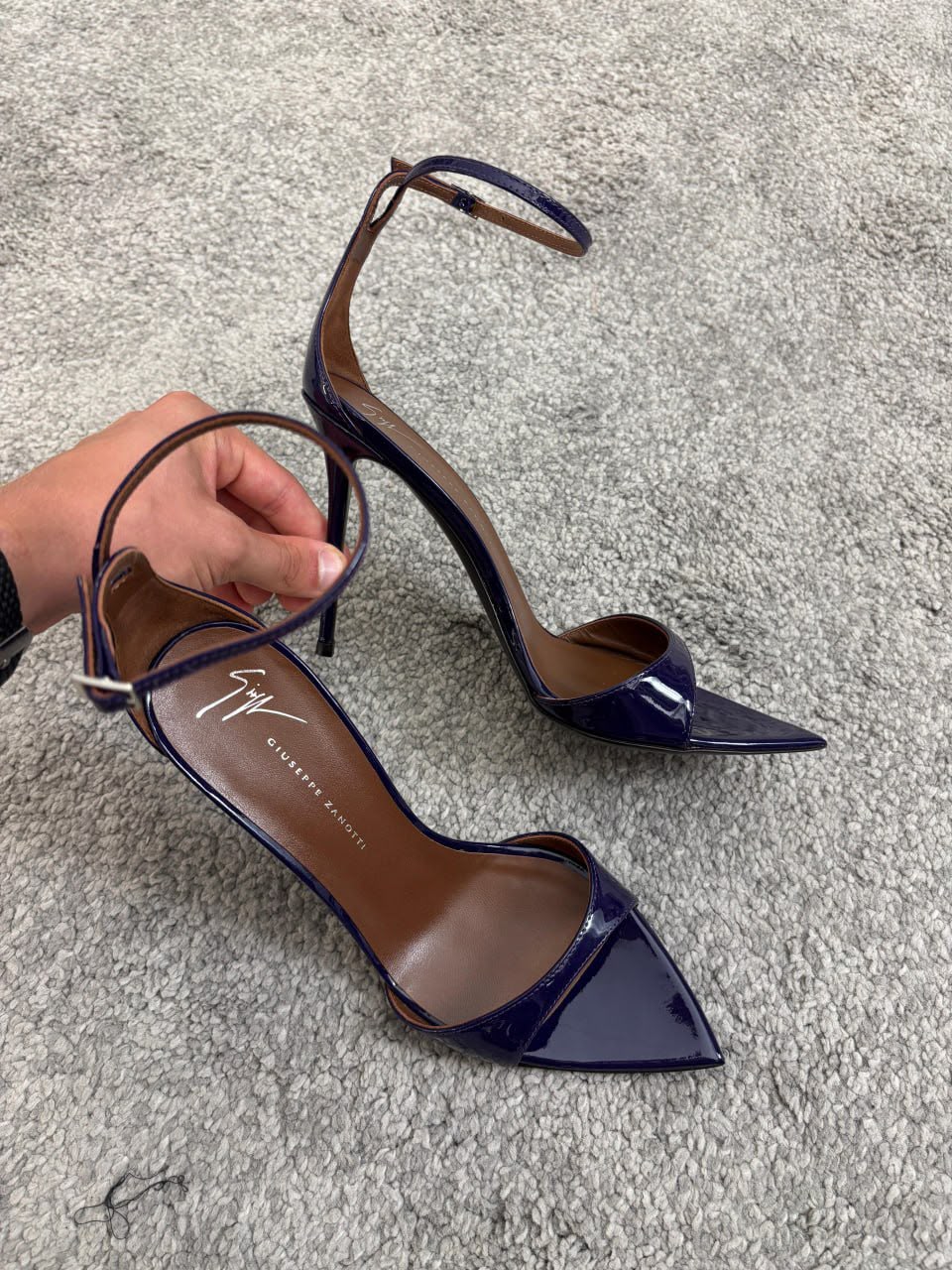 Romy 85 Suede Pumps