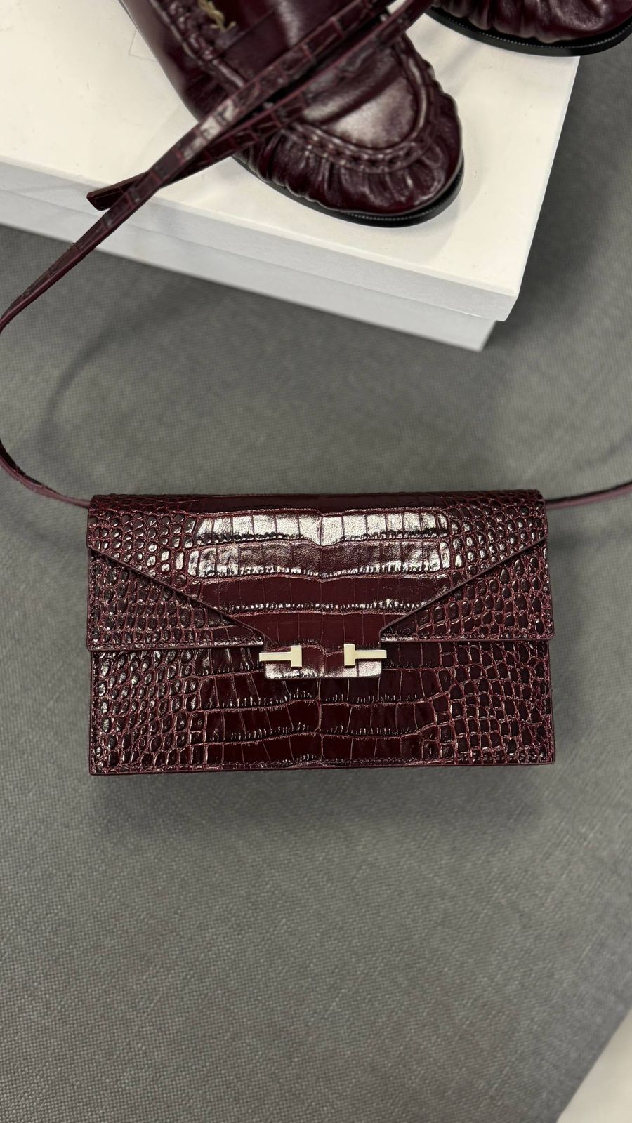 T Timeless Crossbody Bag in Shiny Crocodile-Embossed Leather