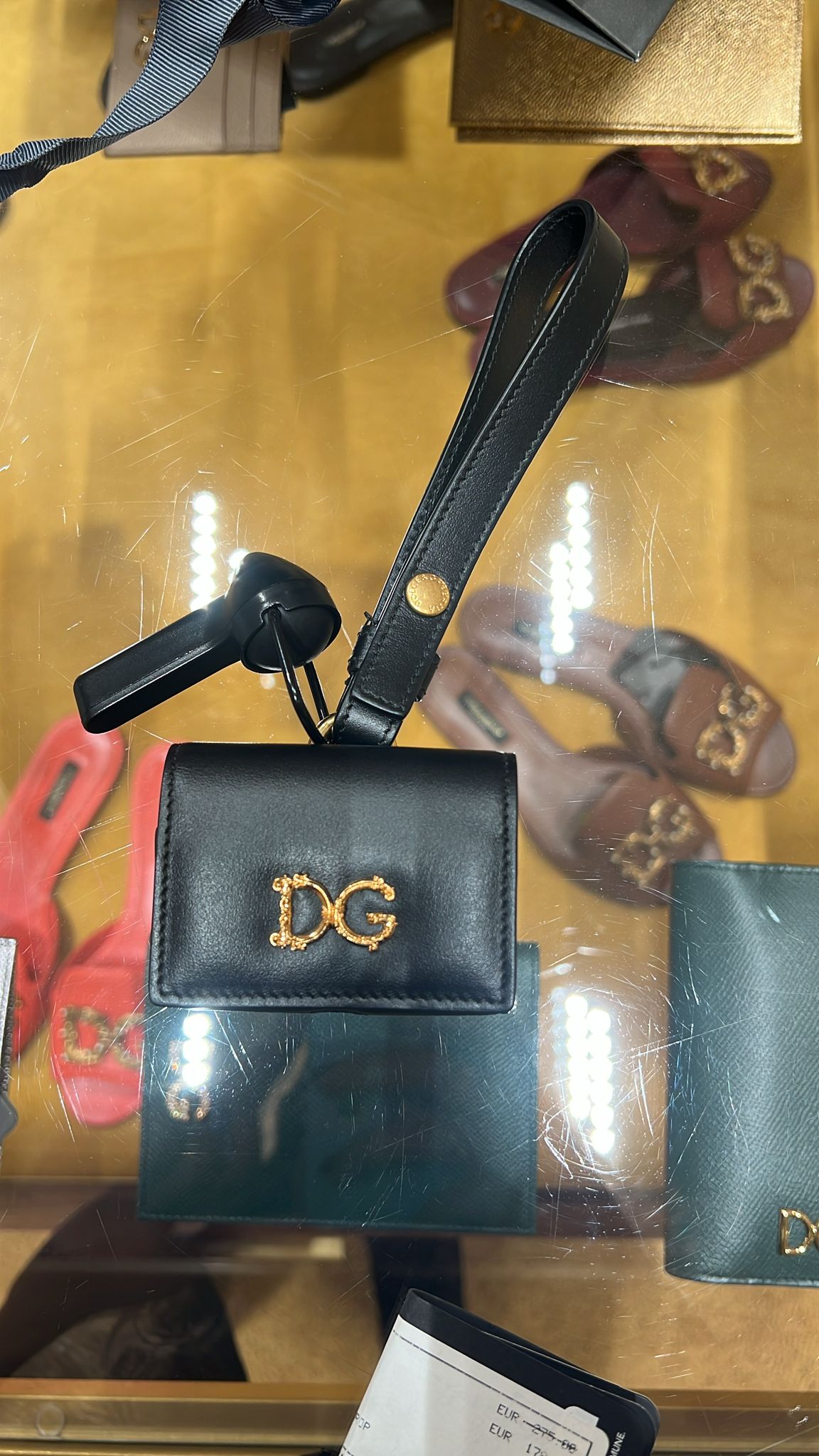 DG Logo AirPods Pro Case