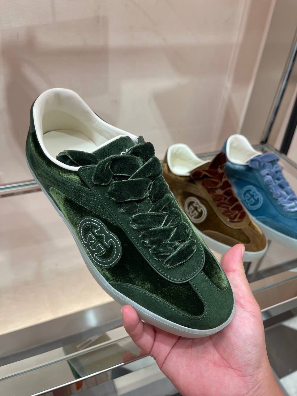 Basket Velvet Sneaker