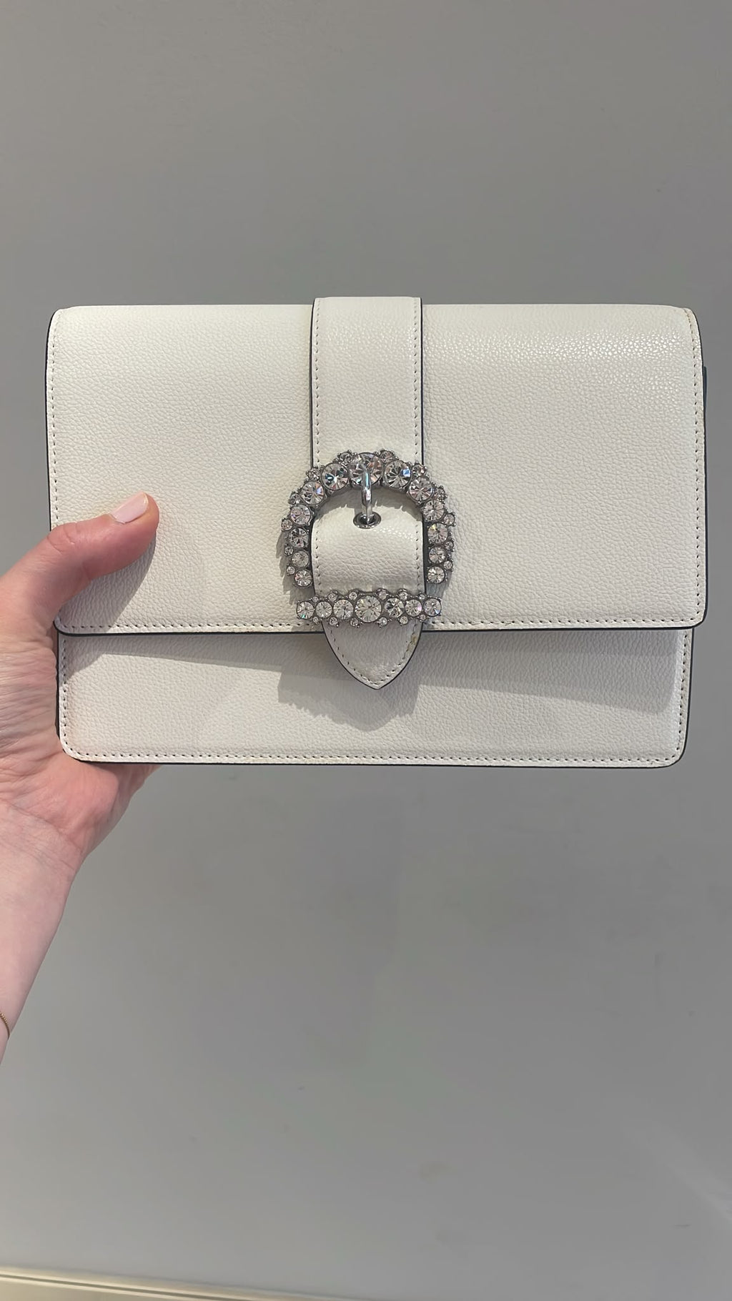 Hangisi Buckle Clutch