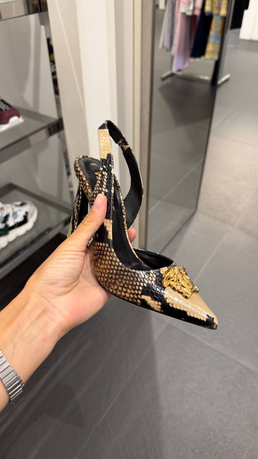 La Medusa Slingback Pumps