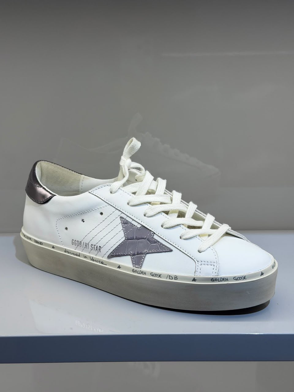 Hi Star Sneakers in White Leather with Grey Croco-Embossed Star