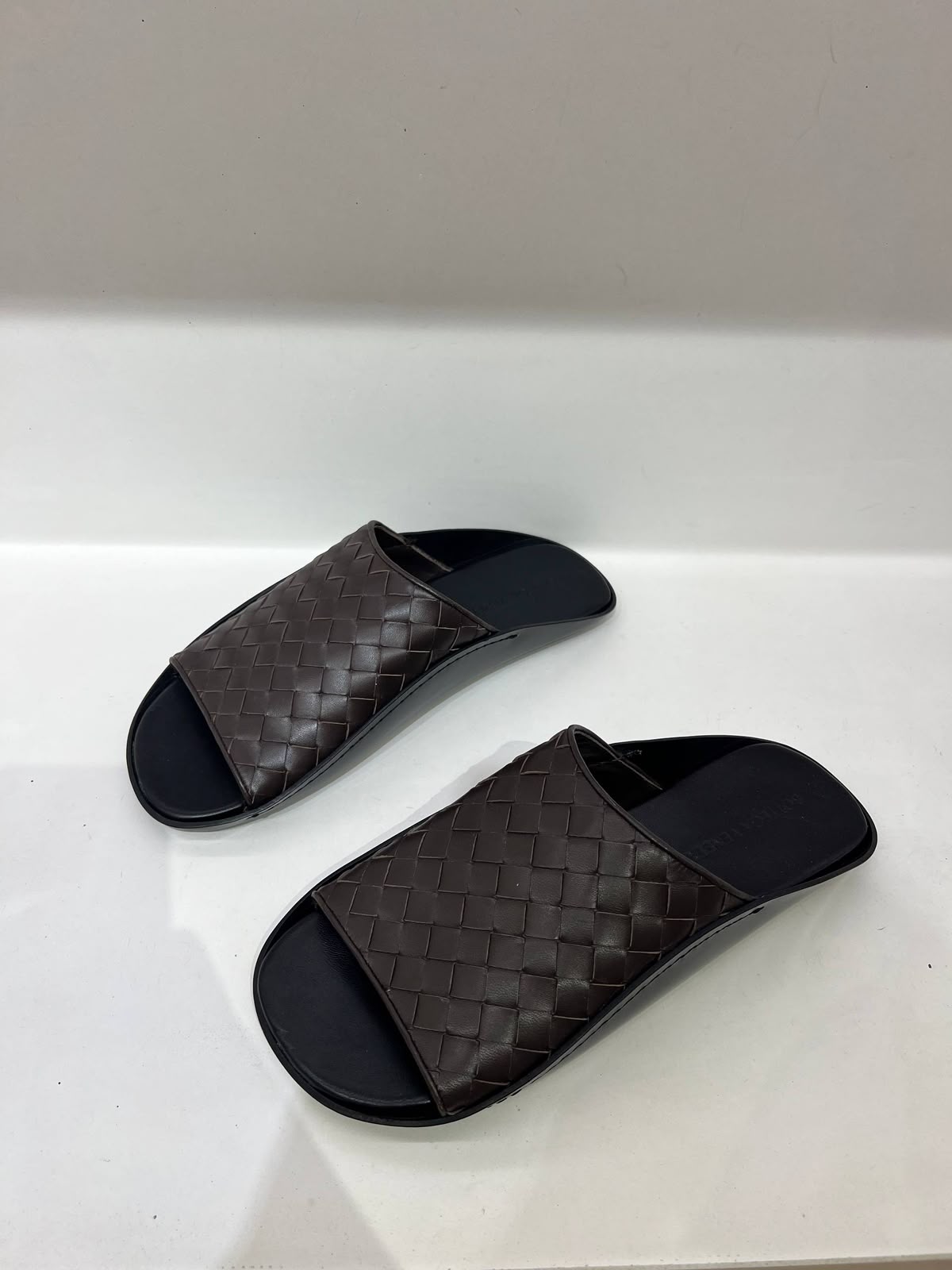 Intrecciato Slide Sandal