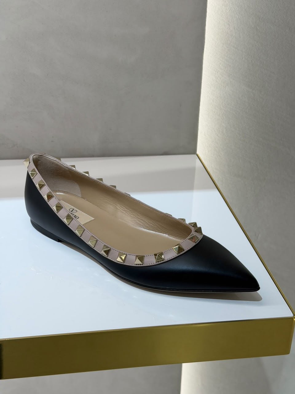 Rockstud Pointed-Toe Flat