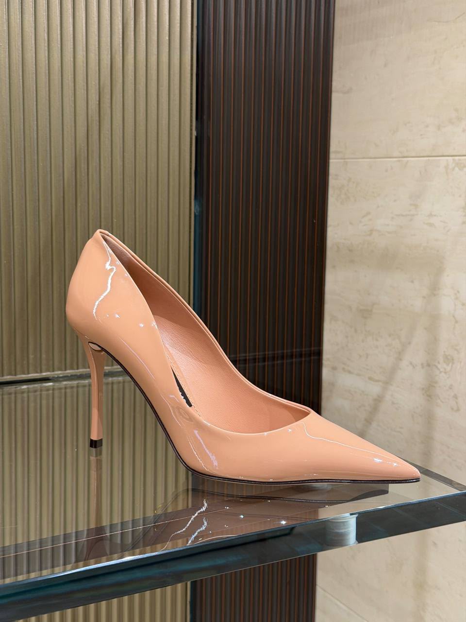 Romy Pump