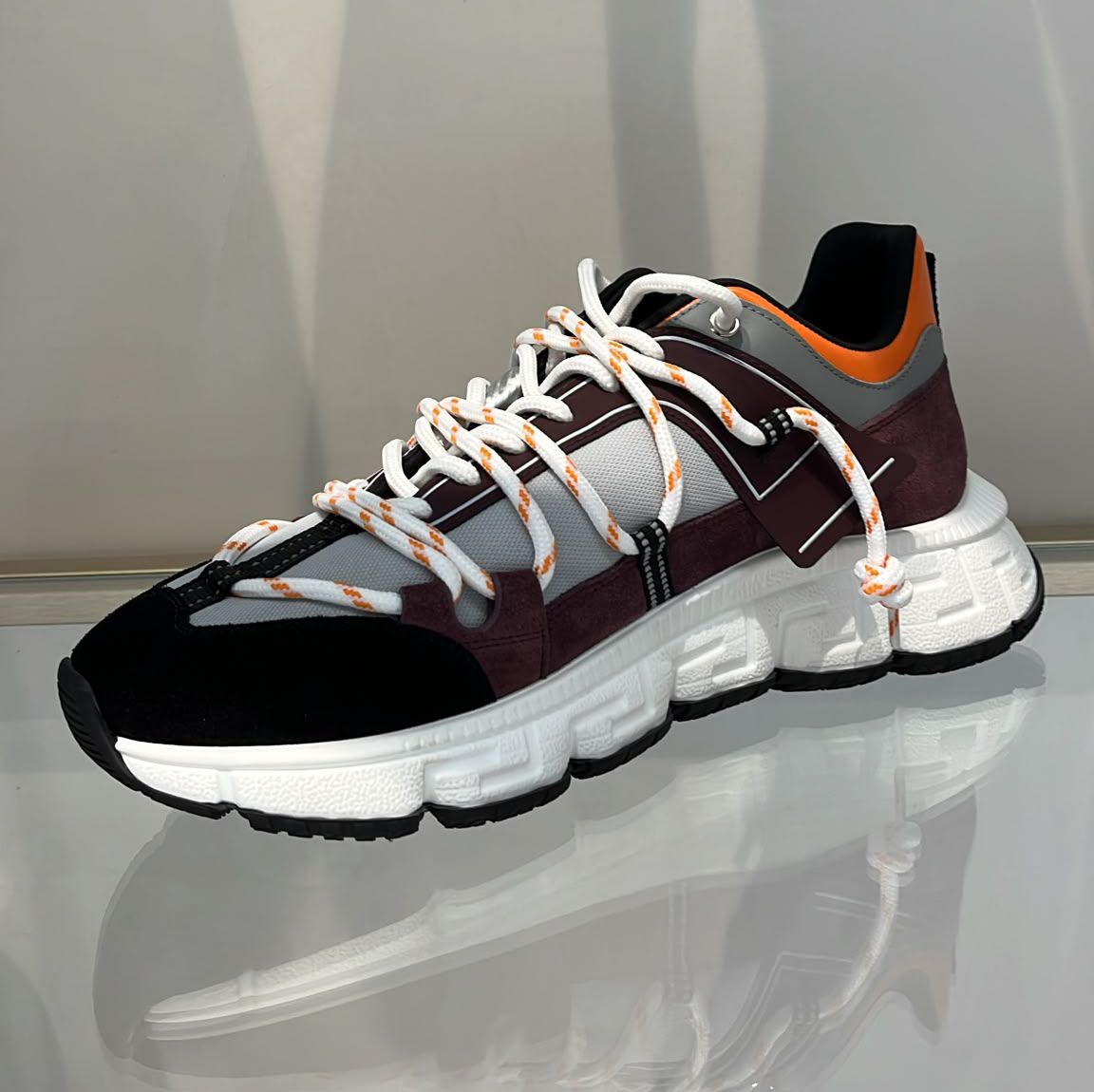 Trigreca Sneakers