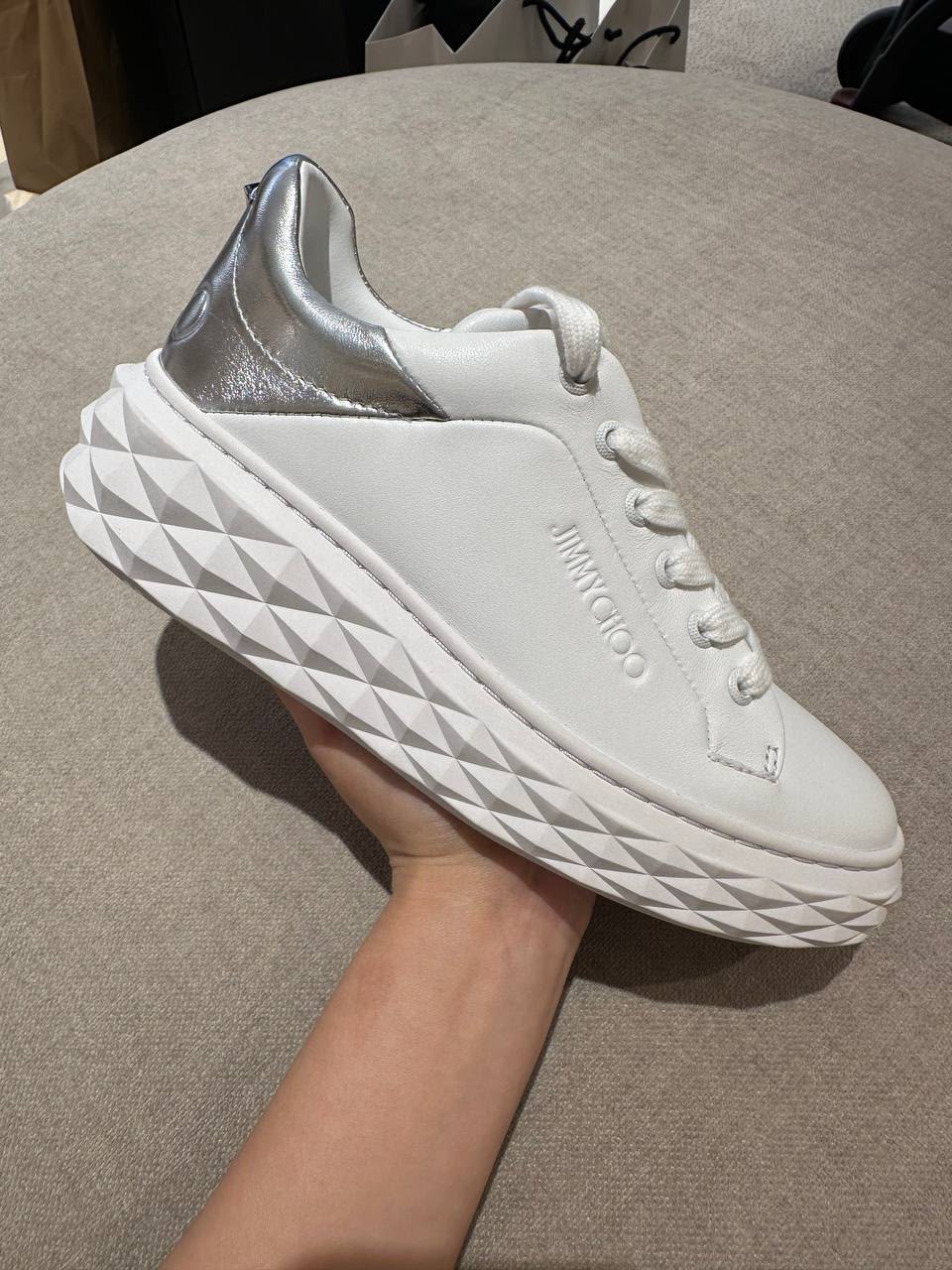 Diamond Light Low Top Sneakers