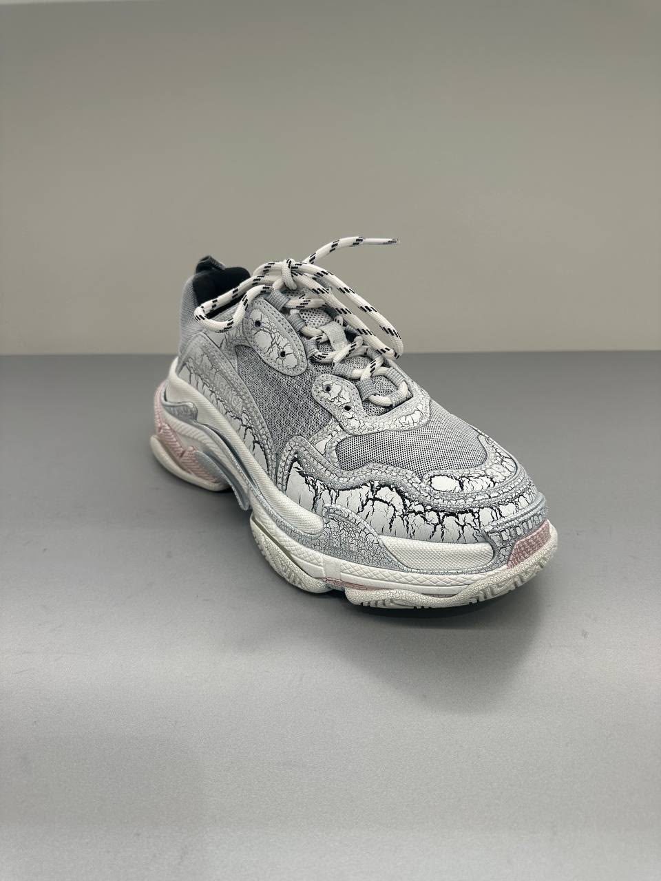Triple S Sneaker