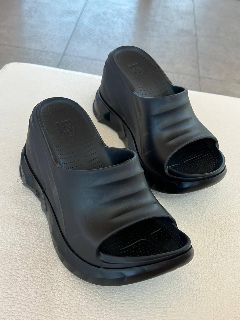 Monumental Mallow Slides