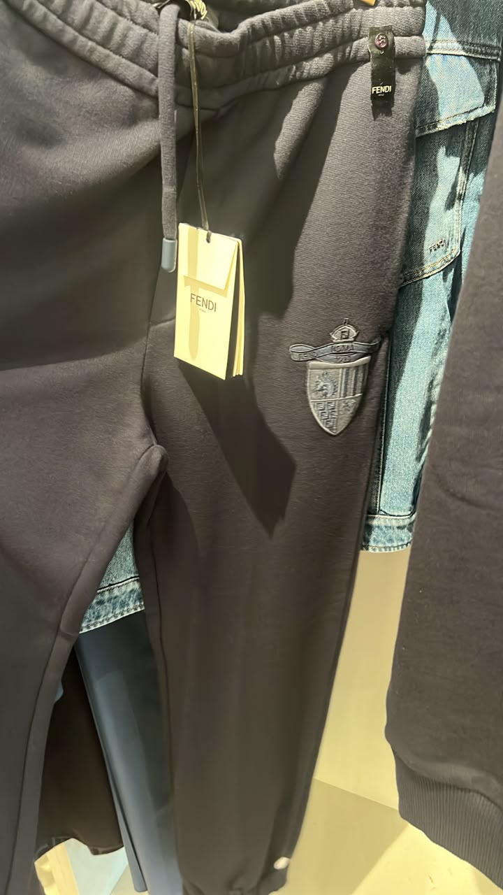 Crest Logo Sweatpants