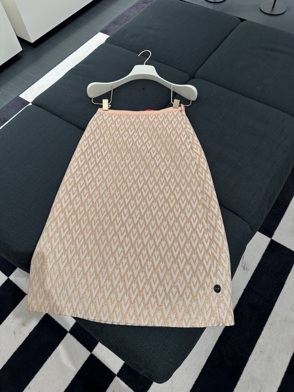 V-Logo Jacquard Mini Skirt