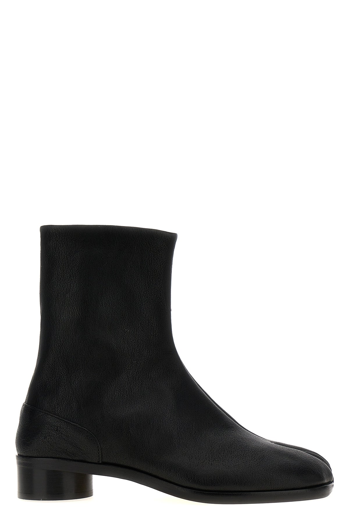 'Tabi' ankle boots