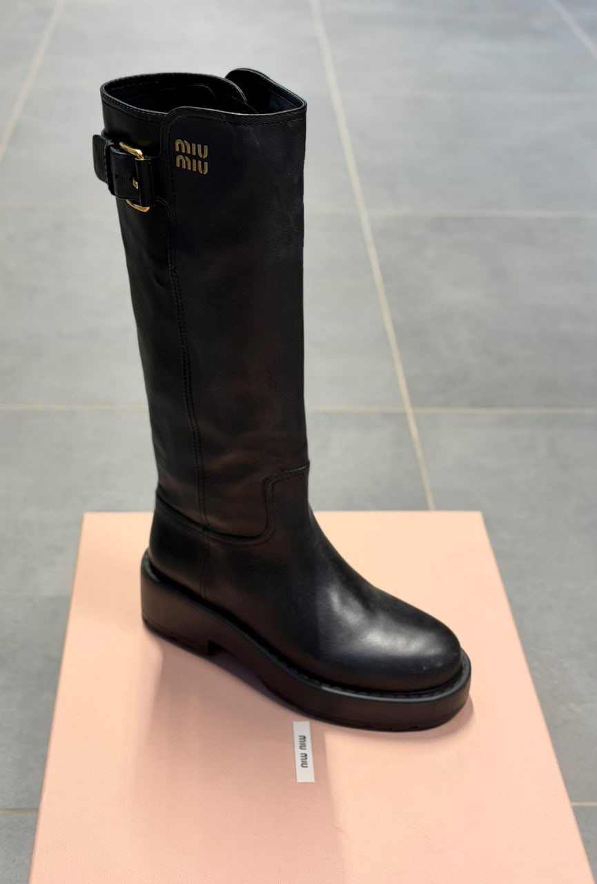 Leather boots