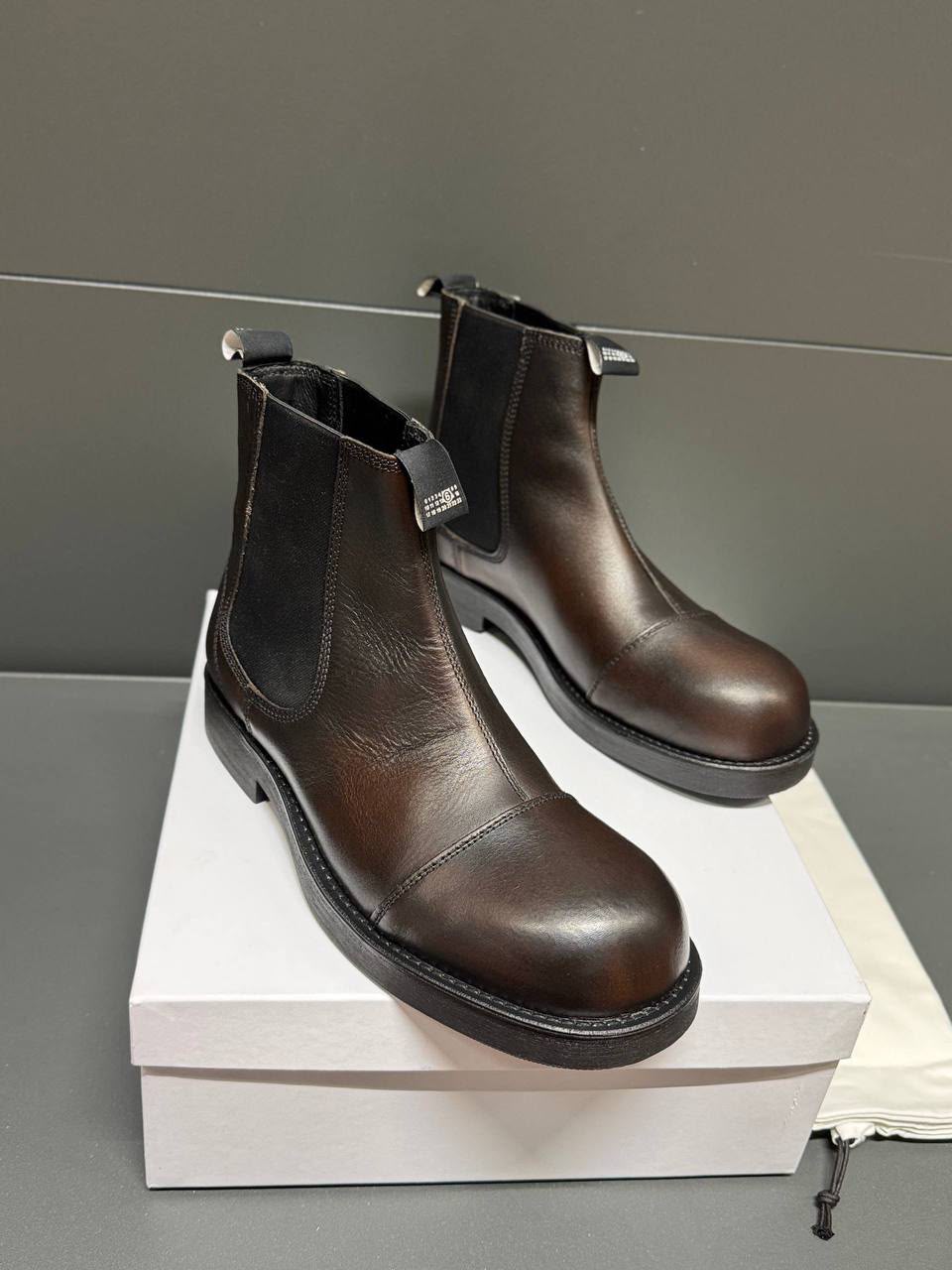 Chelsea Boots