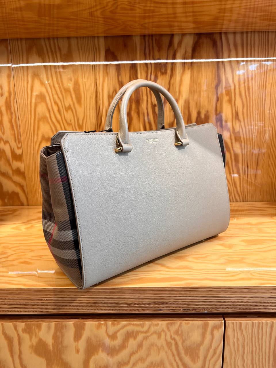Medium Leather and House Check Tote Bag
