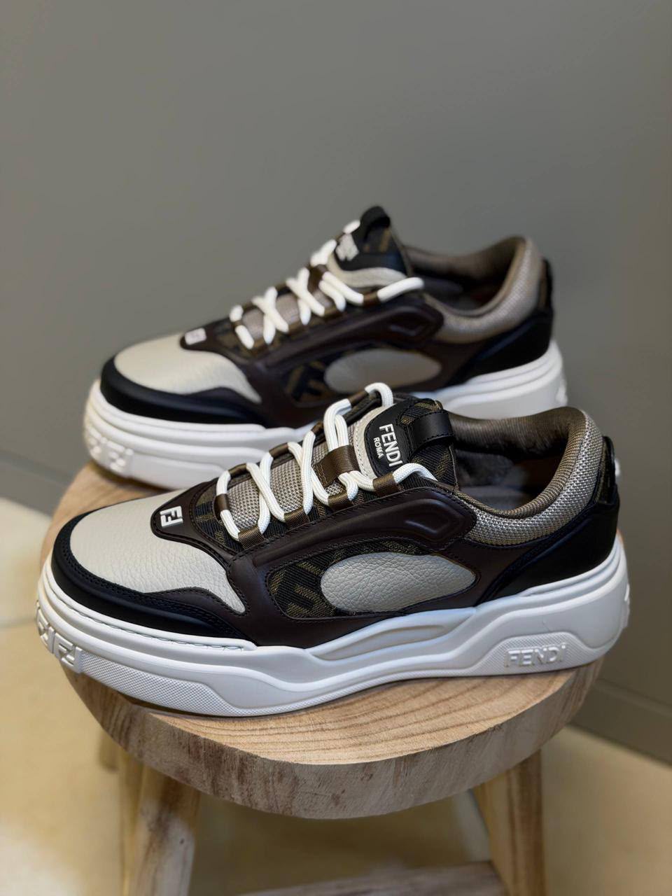 Match Sneakers