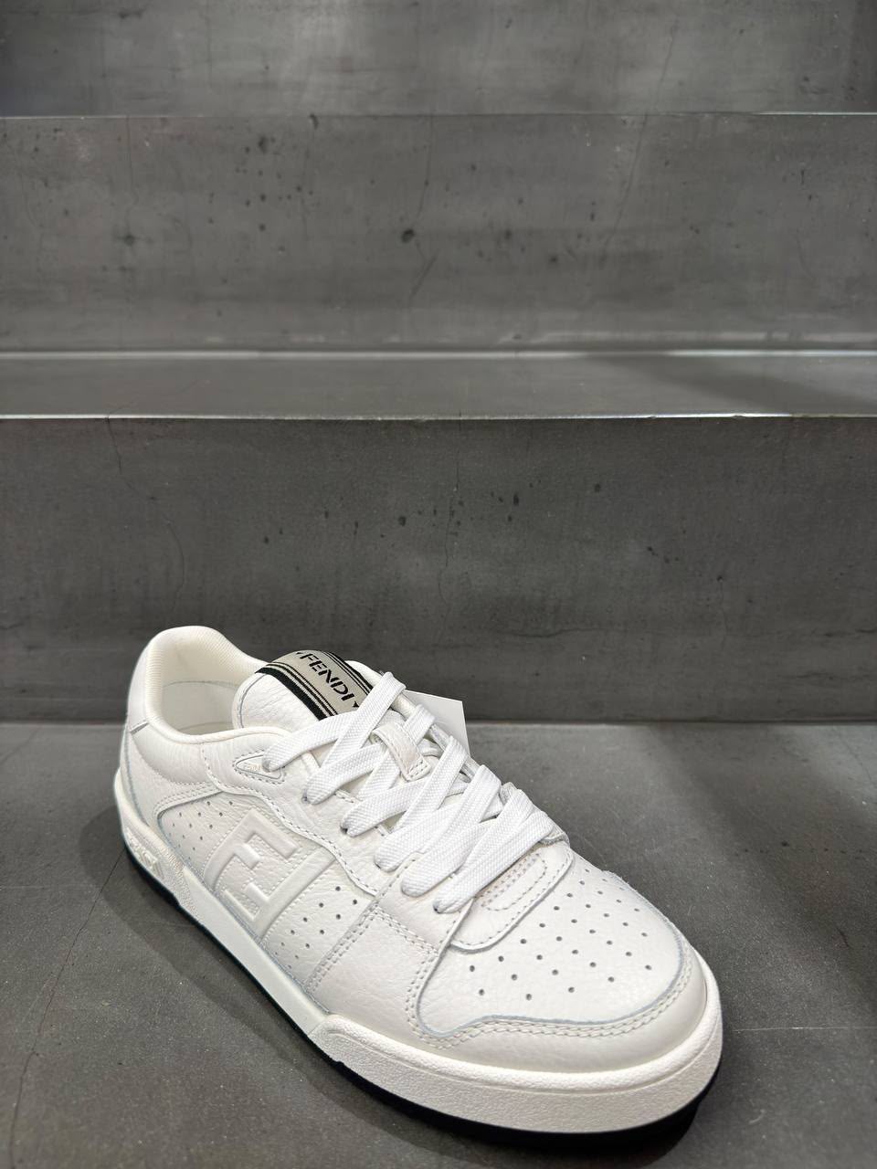 Match Sneakers