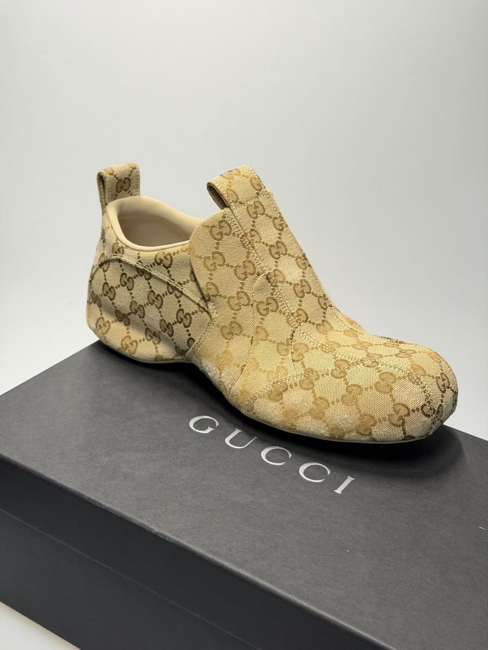 GG Canvas Slip-On Sneaker