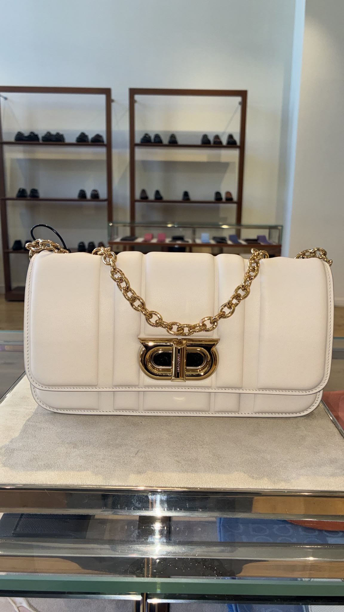 B-Buzz 23 Quilted Leather Shoulder Bag