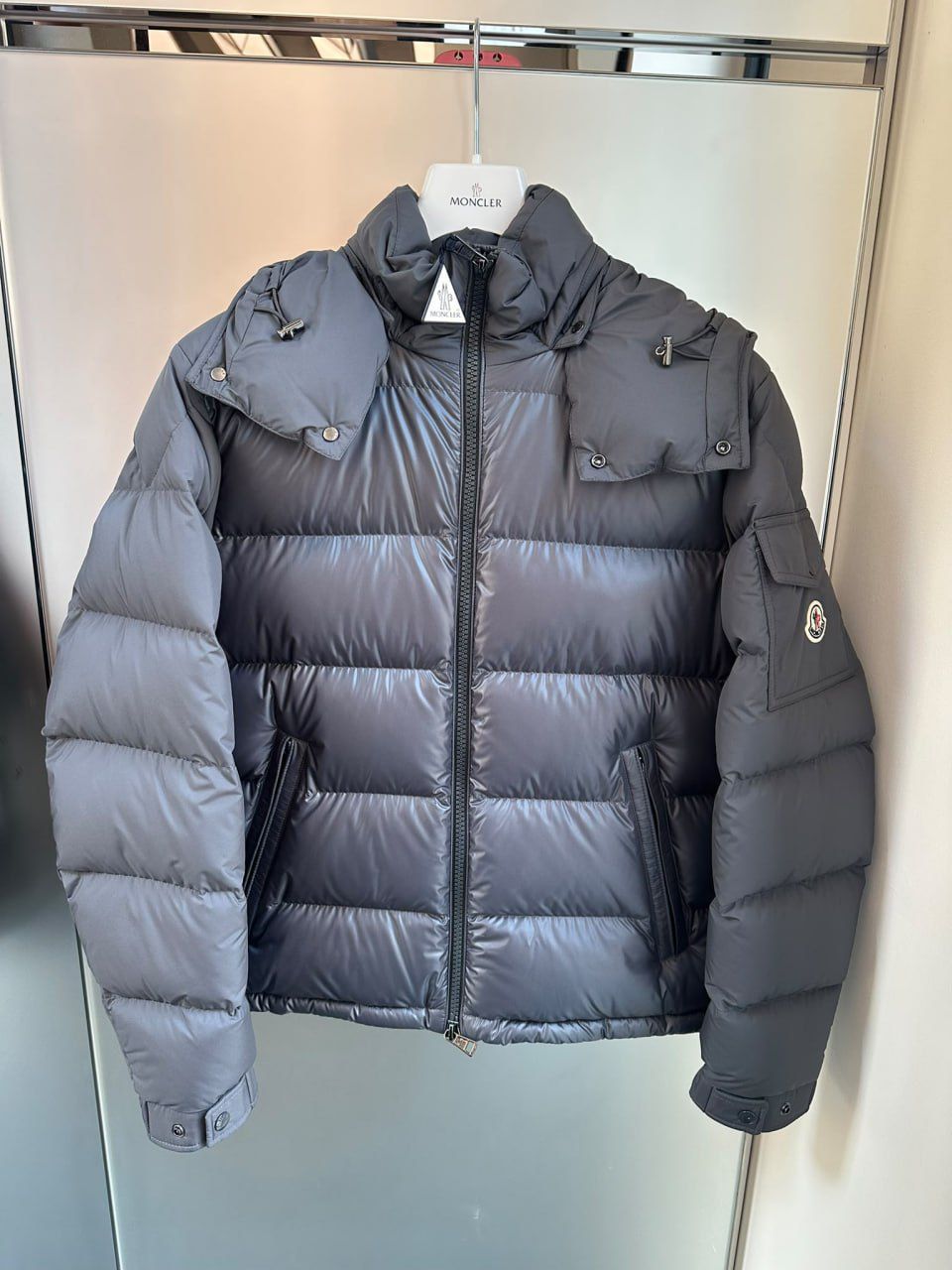 Montcla Short Down Jacket