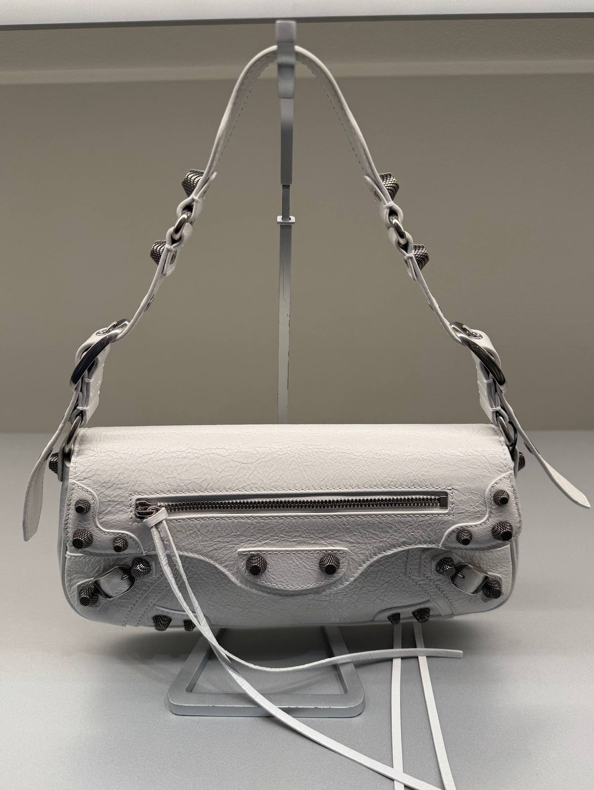 Le Cagole Shoulder Bag