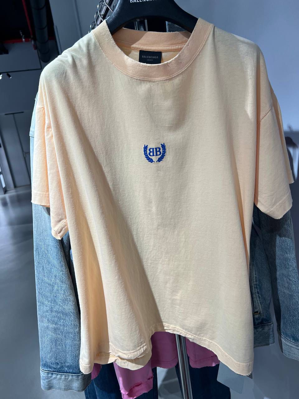 Laurel Logo T-Shirt