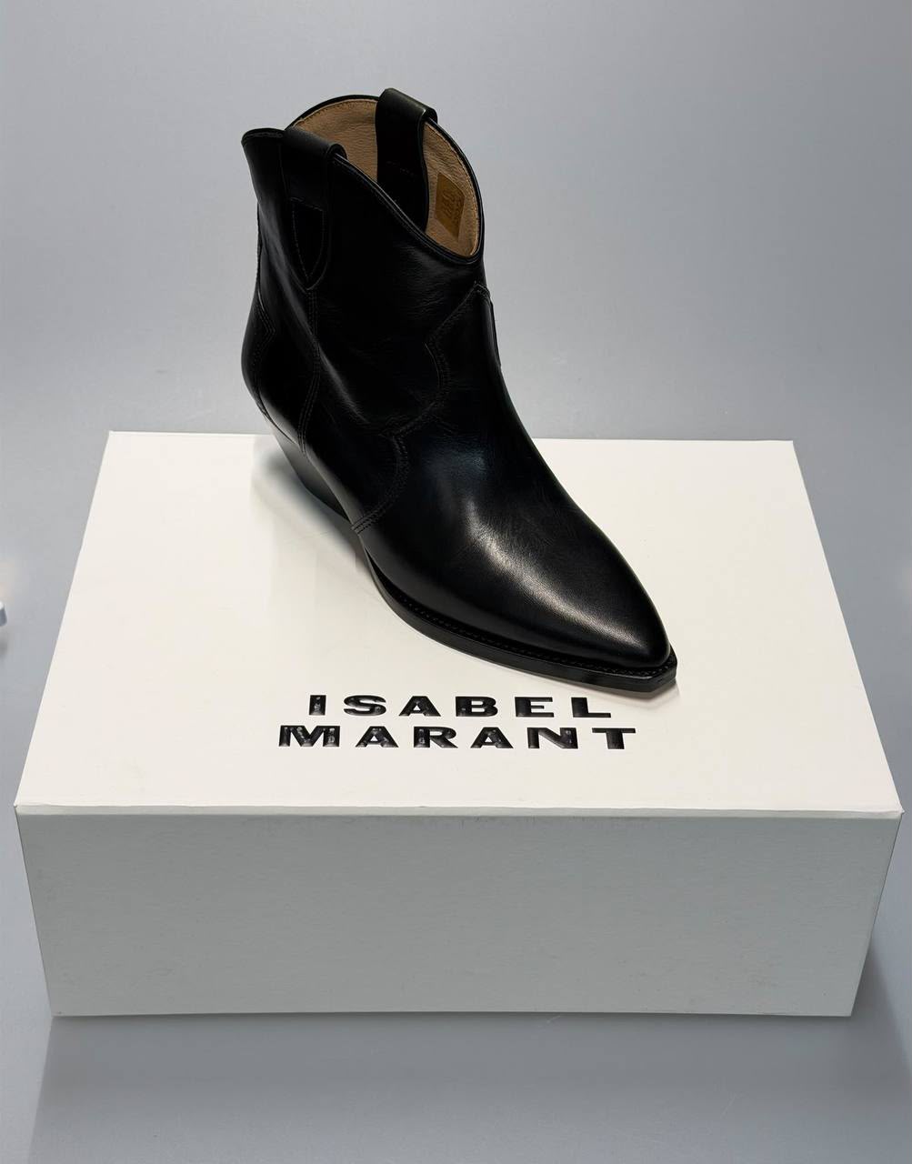 Dacken Suede Ankle Boots