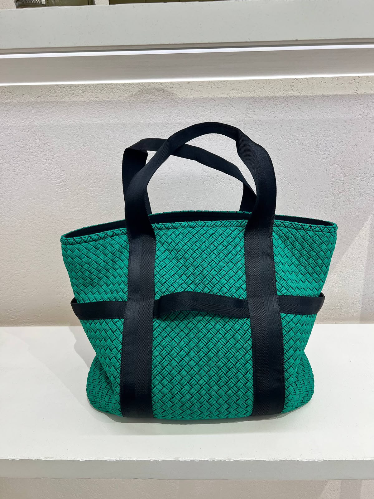 Arco Tote